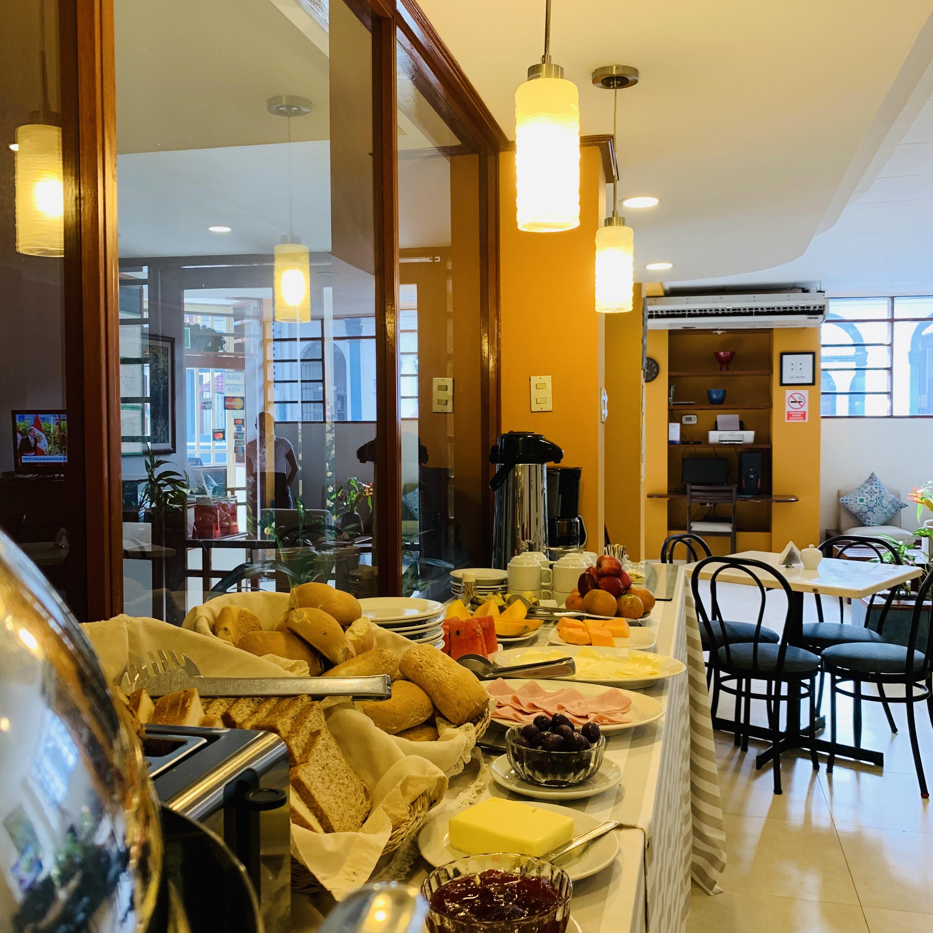 Hotel Acosta Iquitos Exterior photo
