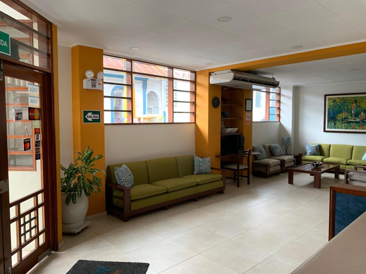 Hotel Acosta Iquitos Exterior photo