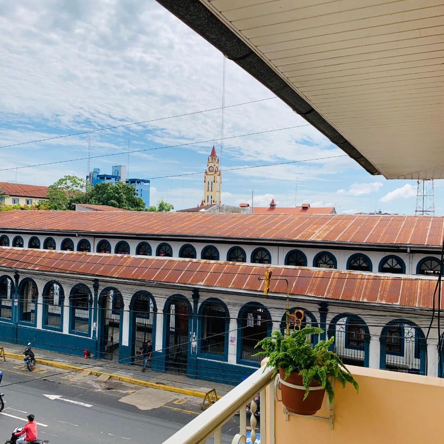 Hotel Acosta Iquitos Exterior photo